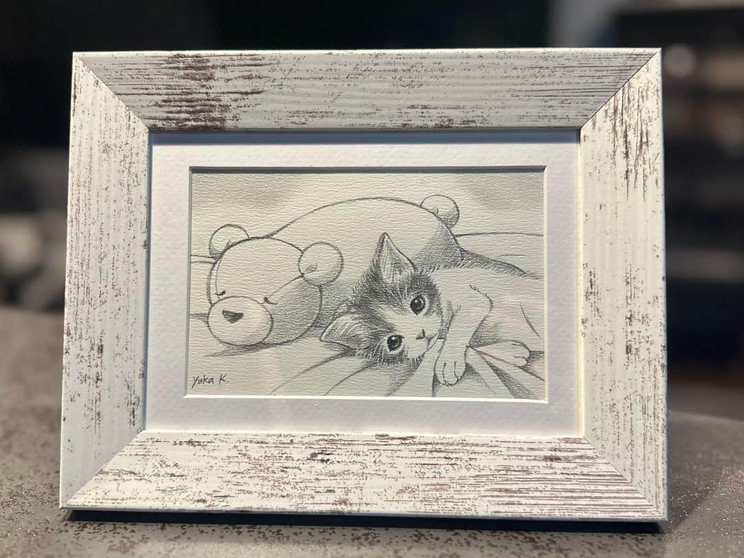 のインスタグラム：「『月光の囁き展』国樹の作品をご紹介します。とり急ぎ「その1」から。これらは描き下ろしとなります。犬さんや猫さんがお好きな皆さま、どうぞよろしくお願いいたします（由）  #art #artwork #artist #mangaartist #exhibition #kichijoji #tokyo #japan #喜国雅彦 #月光の囁き展 #オマケの #国樹由香 #リベストギャラリー創  #10月19日から25日まで開催 #オープン12時クローズ19時 #最終日は17時まで #入場無料 #よろしくお願いいたします」