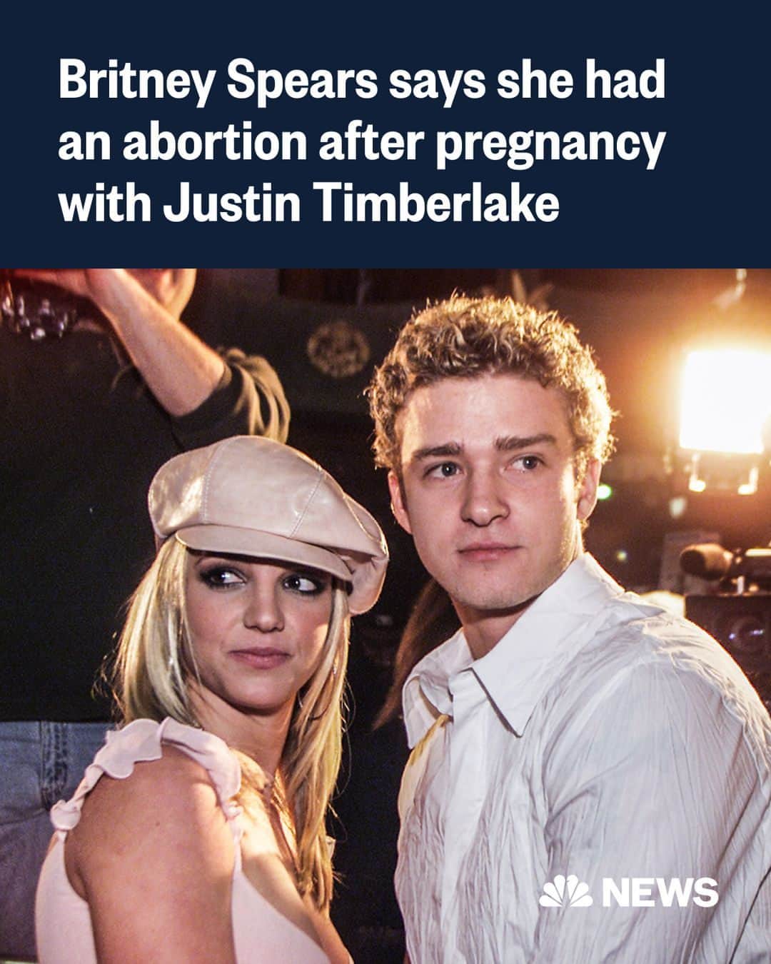 NBC Newsのインスタグラム：「Britney Spears says she had an abortion after getting pregnant with Justin Timberlake, a revelation from an excerpt of the pop star's upcoming memoir published Tuesday by People magazine.  “Justin definitely wasn’t happy about the pregnancy,” Spears wrote about her pregnancy with then 18-year-old Timberlake in her memoir. “He said we weren’t ready to have a baby in our lives, that we were way too young.”  Spears was 17 when she started dating Timberlake in 1999, and the pair were together until 2002. In her memoir, "The Woman in Me," the 41-year-old singer describes meeting Timberlake when she was 11 on the set of 'The Mickey Mouse Club," and her first kiss with him during a game of Truth or Dare.  Read more at the link in bio.  📷️ Kevin Winter / Getty Images file」