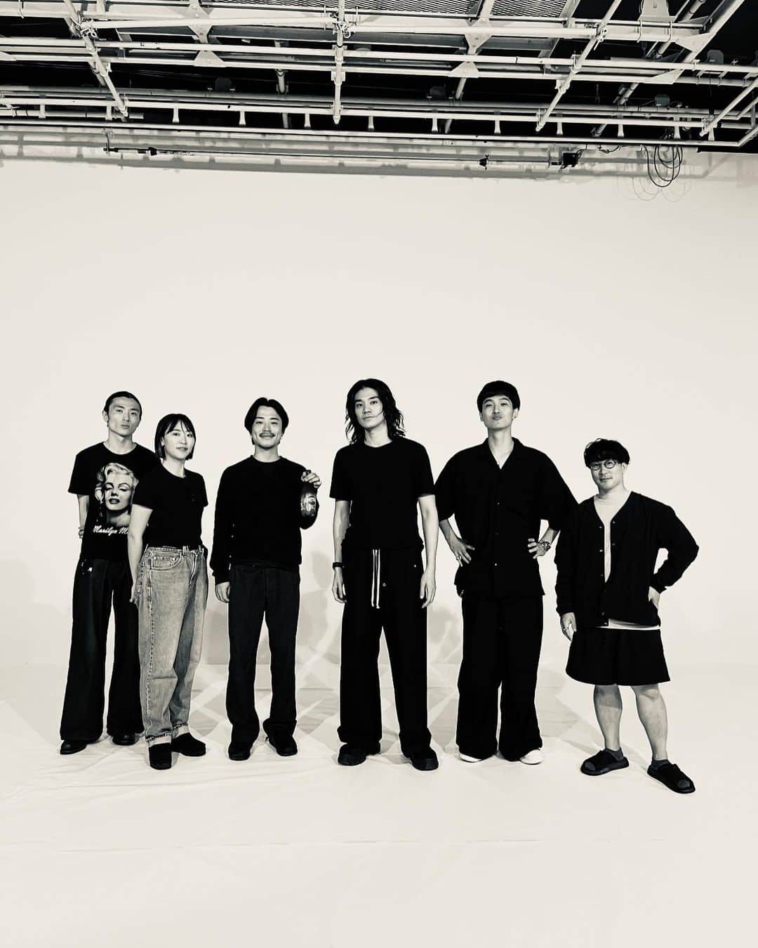 ROUさんのインスタグラム写真 - (ROUInstagram)「ROU | 2023/9〜VISUAL  It was a very fun shoot‼︎🤴✨  ・Director&Producer：Kosuke Kuroyanagi(VOLO)  ・Photographer：Hiroki Yamaguchi  ・Stylist：Syuto Tanaka  ・Hair&Make：Nanako Yajima ・Producer assistant：Hanji ・Clothes：DISCOVERED  ・Production：VOLO」10月18日 1時51分 - rou_the_