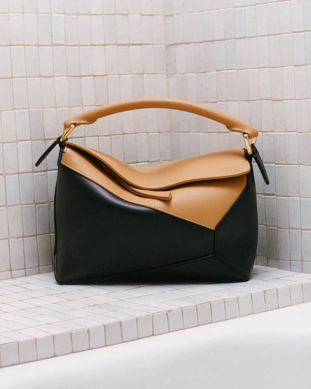 Loeweのインスタグラム