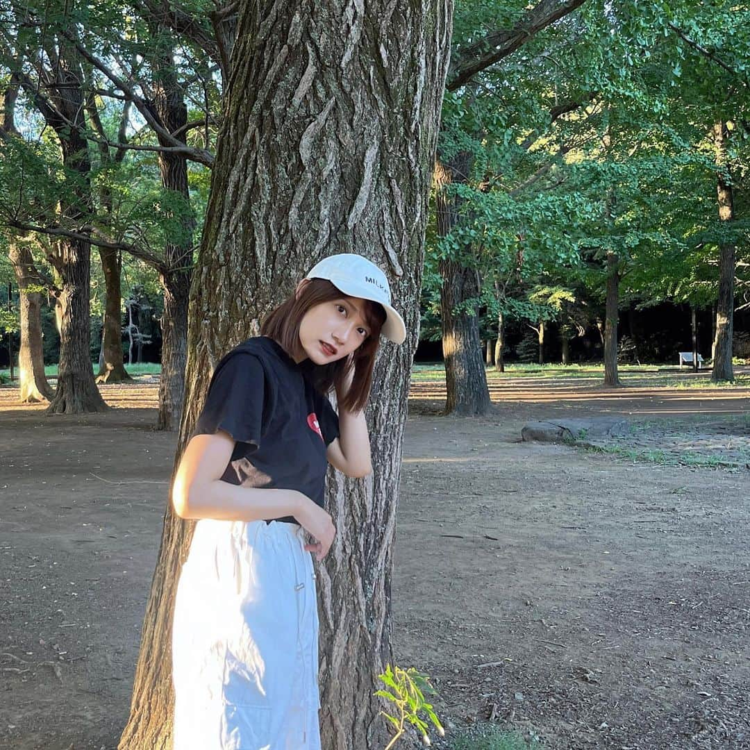 石原由希さんのインスタグラム写真 - (石原由希Instagram)「インスタグラムに浮上しましたっ🍄  最近は夢の中にまでマインクラフトゲームが出てきています！  昨日は夢の中で畑を耕してました🚩」10月18日 2時04分 - yukichan818181