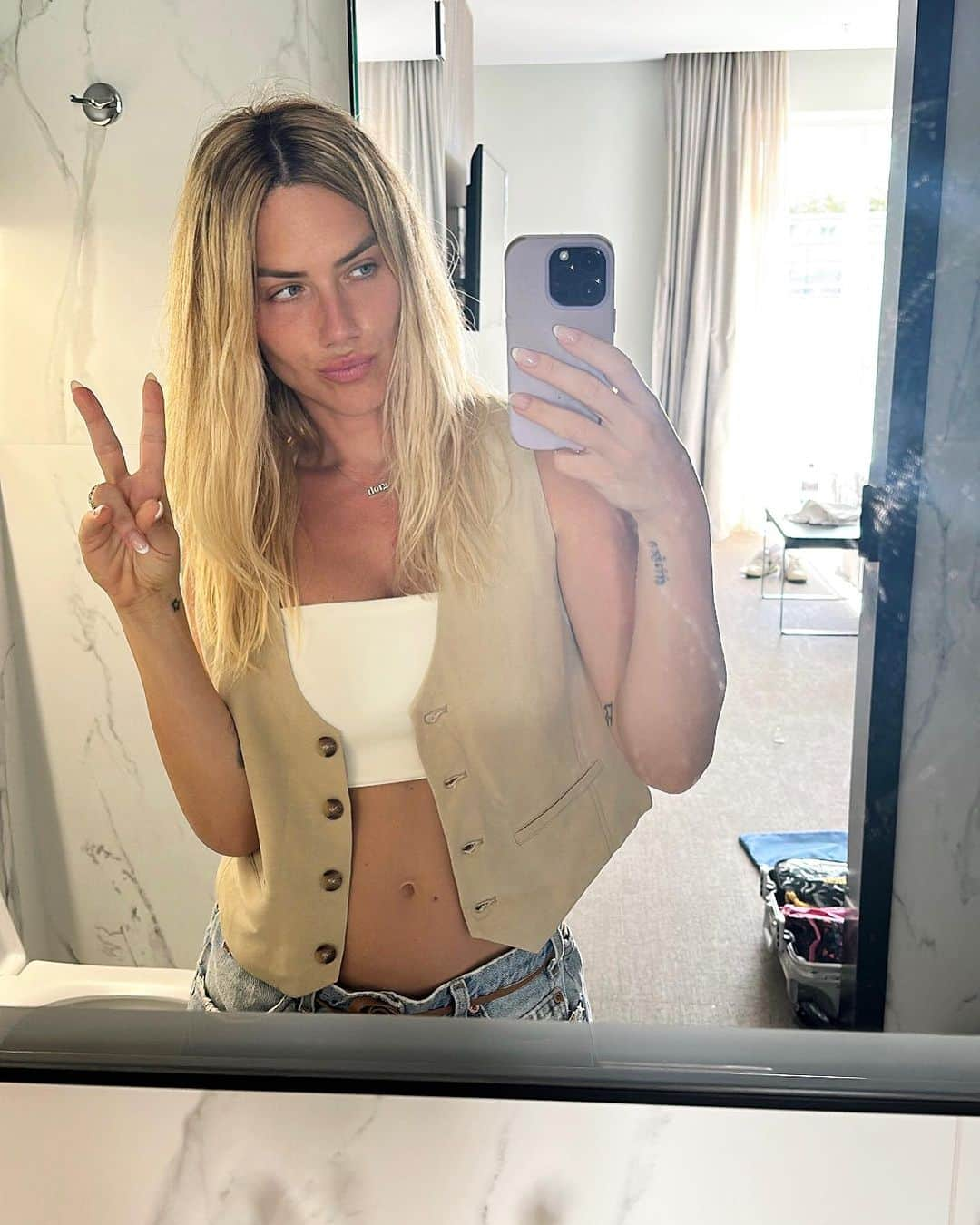 Giovanna Ewbankのインスタグラム：「8x 🤳🏻💕」