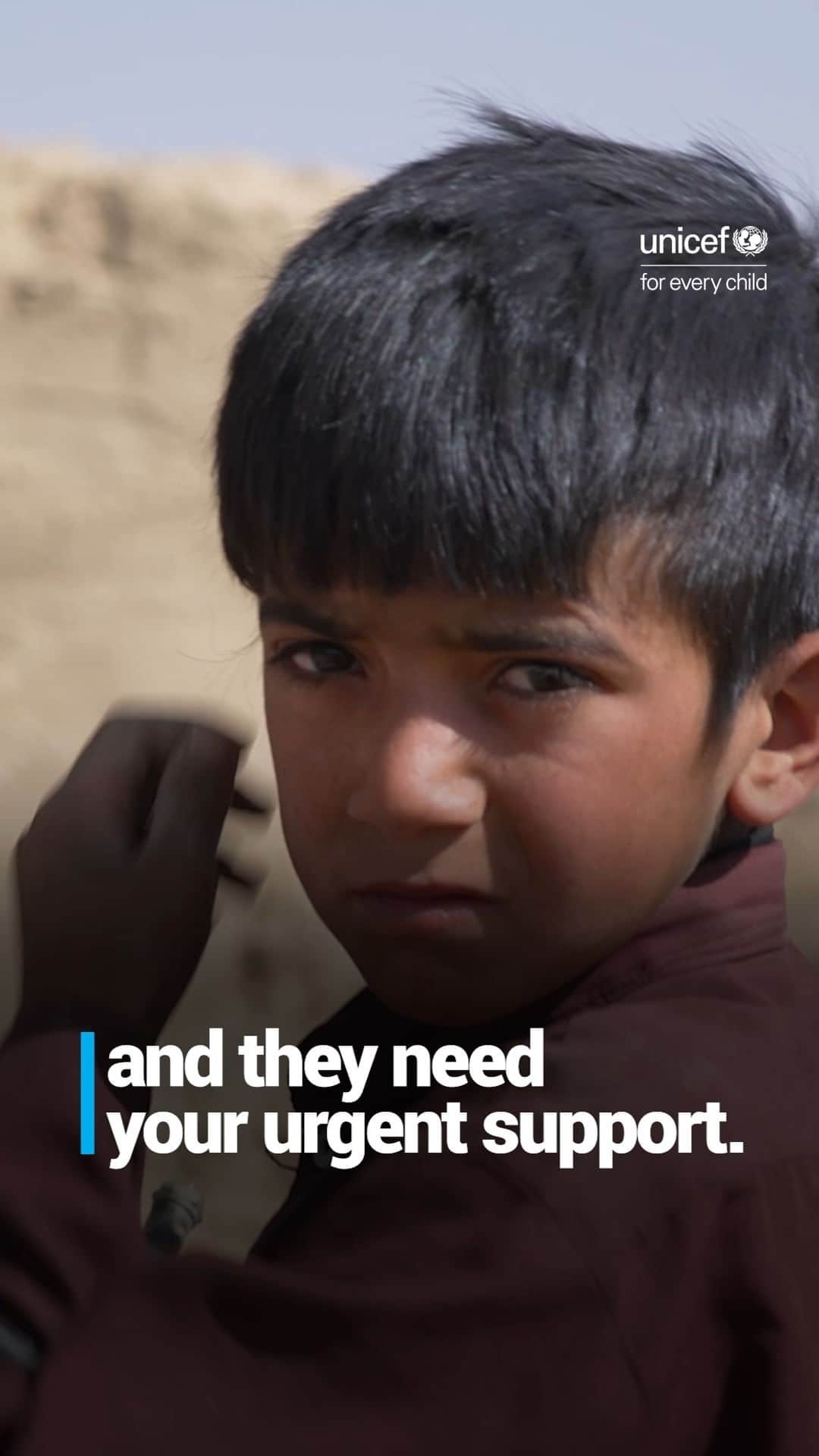 のインスタグラム：「Children and families in Afghanistan are reeling from the impacts of multiple earthquakes and aftershocks.  Many have lost their loved ones and their homes.  UNICEF continues its work supporting children, but we need your help. Donate today. https://uni.cf/403F92F」