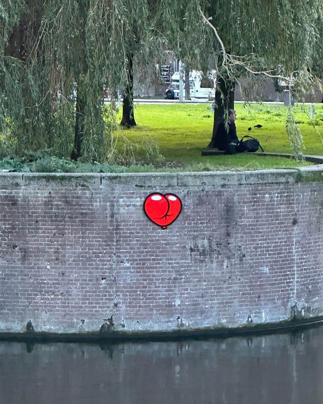 マリア友さんのインスタグラム写真 - (マリア友Instagram)「❤️🌳  #Amsterdam #アムステルダム」10月18日 3時04分 - mariayuofficial