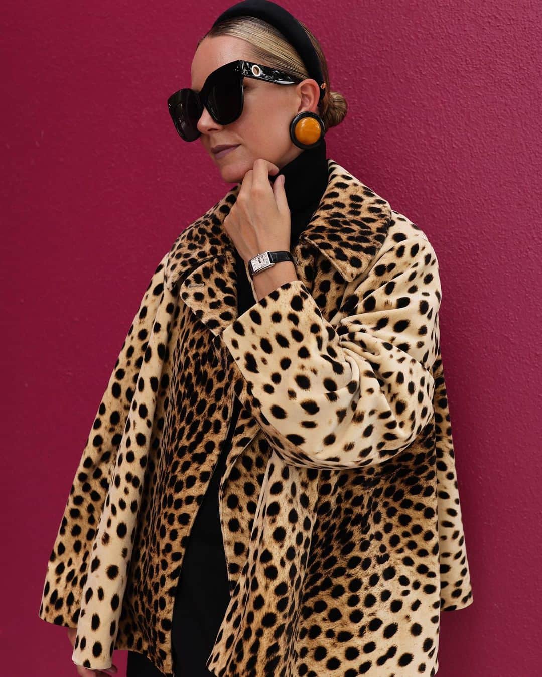 ブレア・イーディーさんのインスタグラム写真 - (ブレア・イーディーInstagram)「Nine ways I am styling all of my @longines DolceVita timepieces this fall! #EleganceisanAttitude #LonginesPartner」10月18日 3時50分 - blaireadiebee