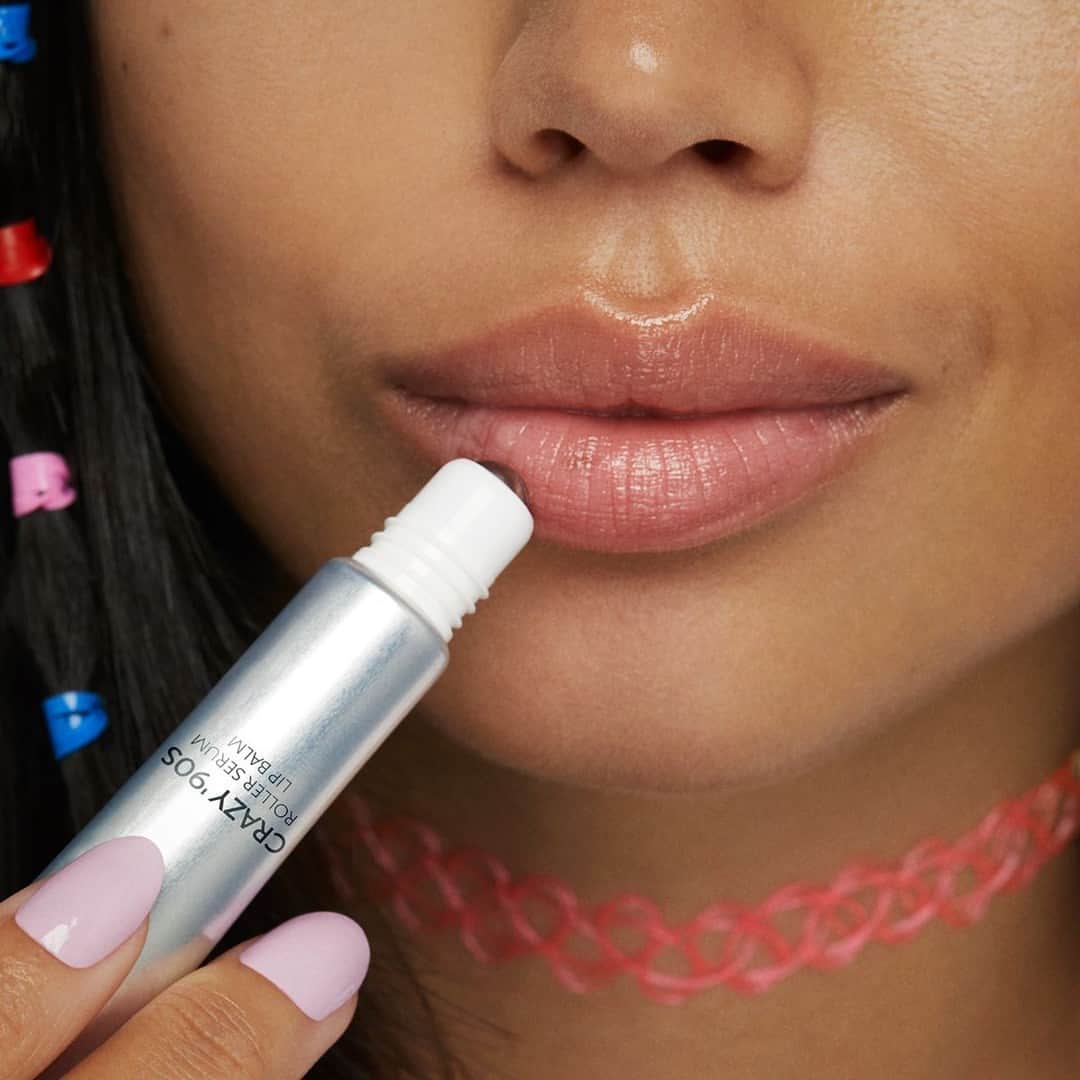KIKO MILANOさんのインスタグラム写真 - (KIKO MILANOInstagram)「Are your lips in need of some #TLC? 💖Try the #KIKOCrazy90s Roller Serum Lip Balm! It leaves your lips feeling soft, smooth and adds a natural pop of colour 👄 ⁣ ⁣ #KIKOLips #lipserum #lipcare #lipbalm #juicylips」10月18日 4時00分 - kikomilano