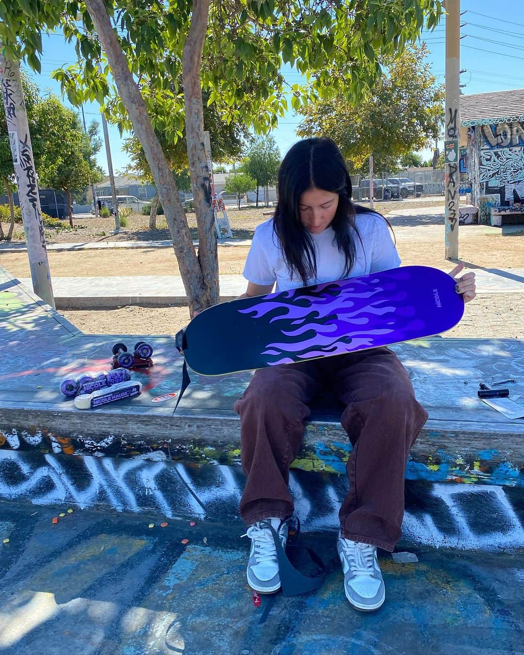 ニコル・ハウゼさんのインスタグラム写真 - (ニコル・ハウゼInstagram)「New Purple Flame @spitfirewheels out now ‼️With a @realskateboards to match 😈 Go get them at your local skateshop!」10月18日 4時00分 - nicolehause