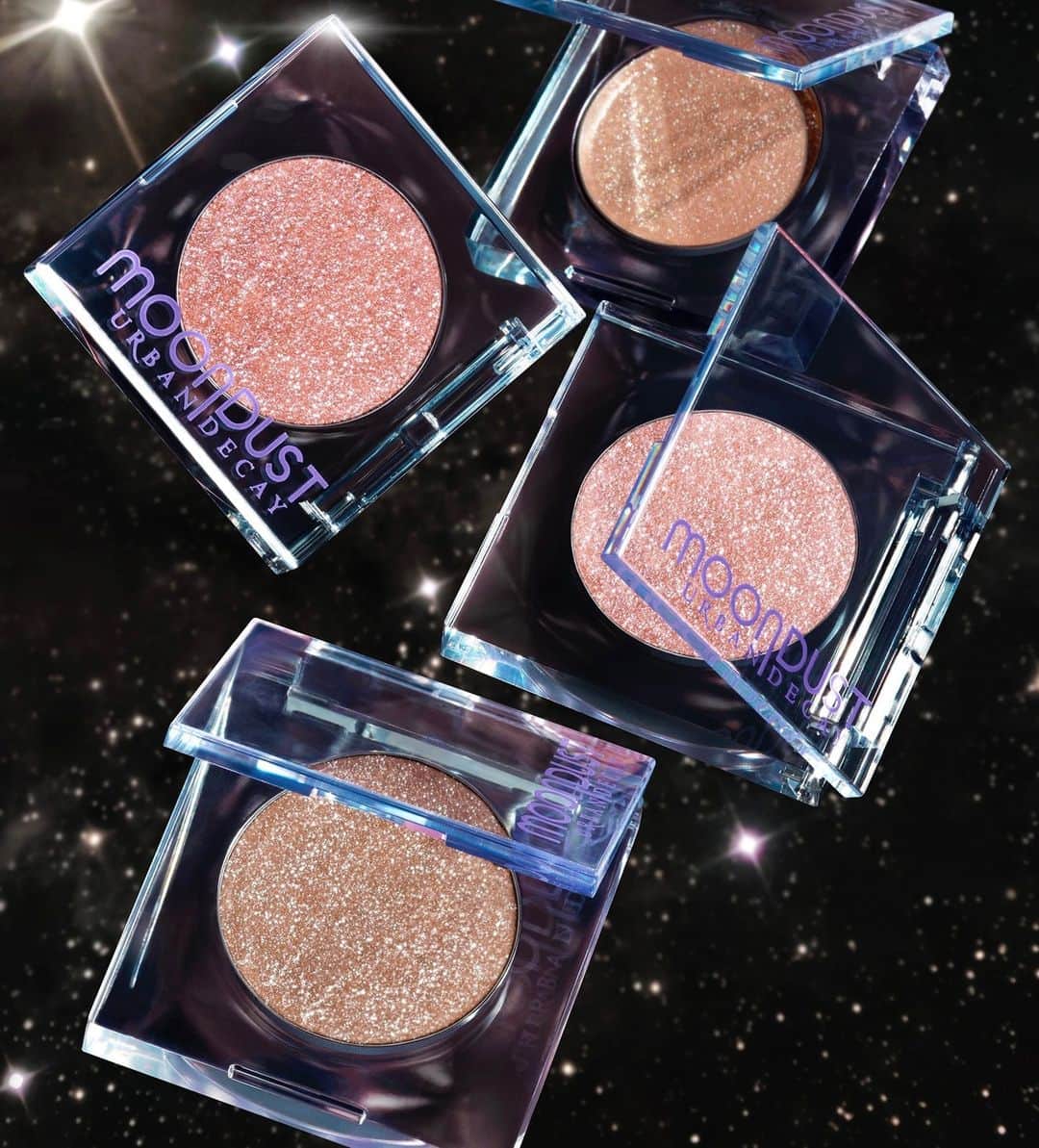 Urban Decay Cosmeticsのインスタグラム：「THIS is my Roman Empire if you care 🫢  Comment your fav #UDMoondust shade (from top to bottom) ⬇️ ✨Space Cowboy  ✨Cosmic Craze  ✨Rebel Star  ✨Wild Dipper   Tap to shop or shop the NEW Moondust single shades at UrbanDecay.com  #urbandecay #glitter #glittereyeshadow #eyeshadow #ulta #sephora #viralmakeup」
