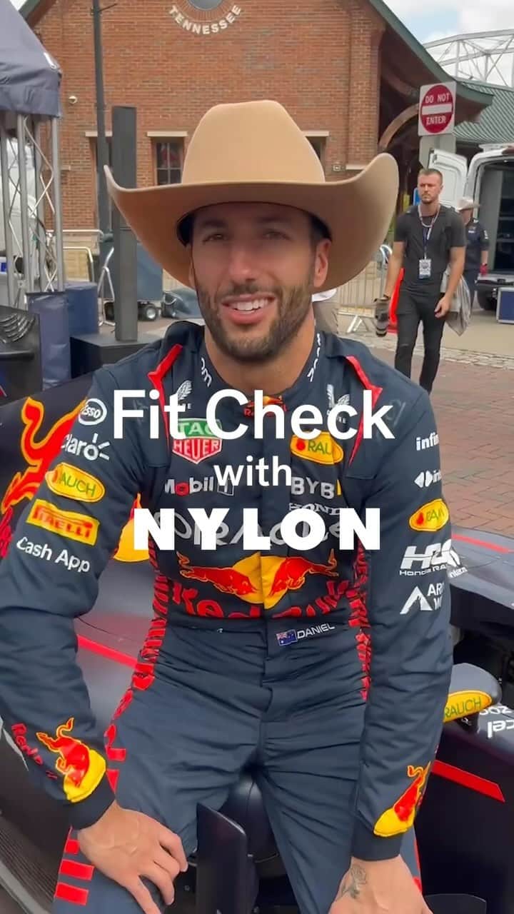 Nylon Magazineのインスタグラム：「Australian F1 race driver @danielricciardo takes us through his ‘fit at the first-ever Red Bull Showrun in Nashville, TN.  🎥 @indiajde for NYLON」