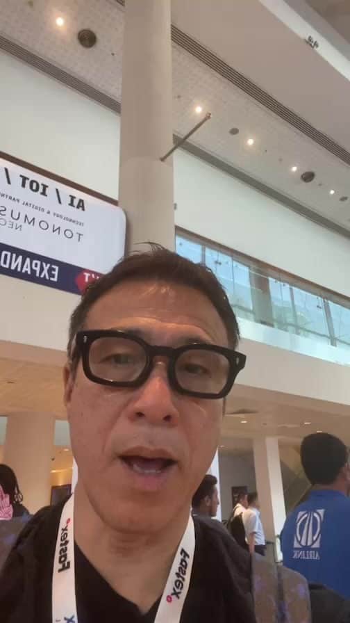 山崎拓巳のインスタグラム：「ドバイ 最先端エキスポより。  ノッテル国、やばい。」