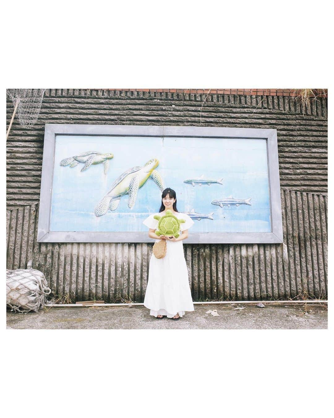 永原真夏さんのインスタグラム写真 - (永原真夏Instagram)「海亀の島🐢🪸🫧」10月18日 15時12分 - suika1ban