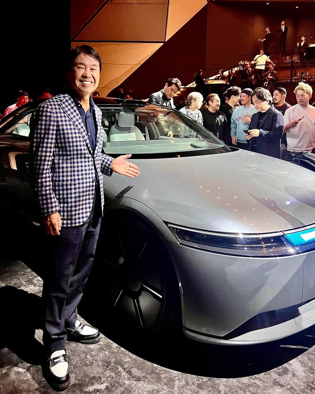 設楽洋のインスタグラム：「SONY HONDA MOBILITYの開発した新型電気カー『AFEELA』の発表会へ…❣️🚙✨ デザインは超シンプル… パソコンが車になった😊 日本のスーパー技術集団同士が手を組んで世界を狙う‼️ @afeela.mobility #sonyhondamobility」