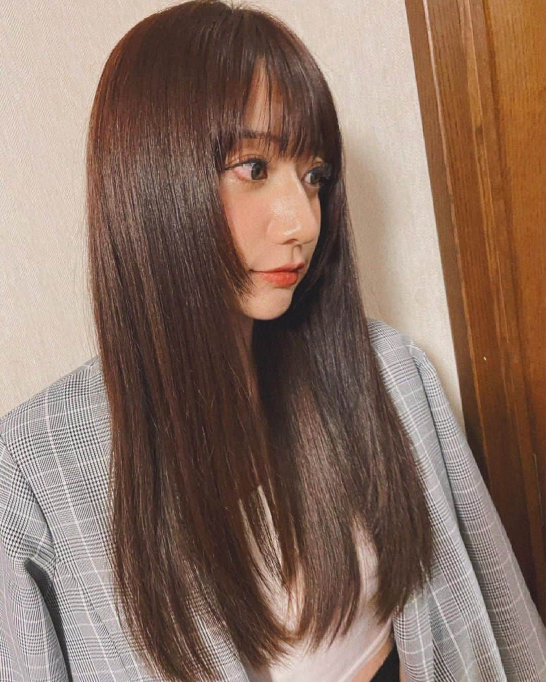 池田愛恵里のインスタグラム：「🌸🌸🌸 ピンクにしたけど写真じゃ伝わりませんでした🤓 今日はこのあとチマタのハテナ中継ででますー！いっぱい食べまーす！みてね✌️」