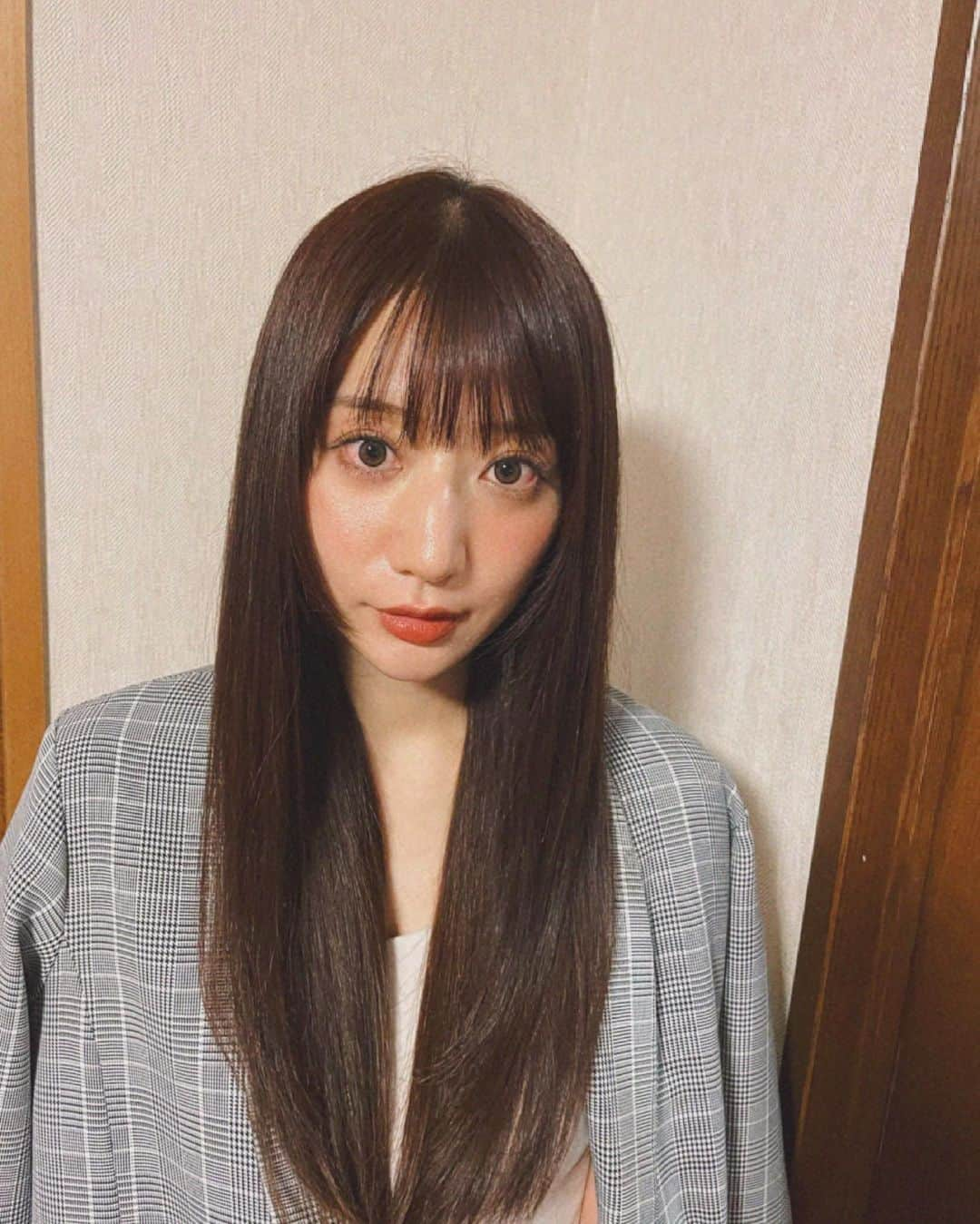 池田愛恵里さんのインスタグラム写真 - (池田愛恵里Instagram)「🌸🌸🌸 ピンクにしたけど写真じゃ伝わりませんでした🤓 今日はこのあとチマタのハテナ中継ででますー！いっぱい食べまーす！みてね✌️」10月18日 15時37分 - ikeda_aeri