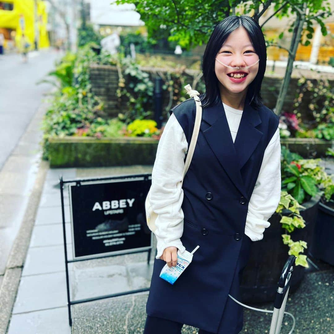 yukiのインスタグラム：「おはようございます。  #カミカリスマ にかわいくしてもらいました。 @odaji_abbey 💇🏻‍♀️  いつどんな時も誰にでも 親切丁寧に対応してくれるって最高です！ いつもありがとうございます🫶🏼  #一流を学ぶ  #ミルカット」
