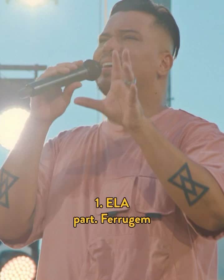 Sorriso Marotoのインスタグラム：「Arrasta pro lado pra ver quais são os 5 clipes mais vistos do Sorriso Eu Gosto No Pagode - Parte 1 e conta pra gente: qual deles é seu preferido? 🫶🏽  1- Ela part. @ferrugem 2- Coração Deserto/ Ninguém Merece Amar Sozinho/ A Primeira Namorada part. @ludmilla 3- Ainda Gosto De Você/ Já Era @ludmilla e @belo 4- Me Espera part @ludmilla e @belo 5- Lua de Mel/ Clichê/ Eu Nunca Amei part. @cantorvitinho e @grupotanamente   Já são + de 30 MILHÕES de views nesse projeto no YouTube, valeu turma!!! 😎💥」