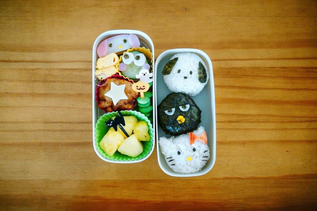 あすかのインスタグラム：「・ 川越遠足☀️ 今年のお弁当のリクエストは 最近娘がハマっているポチャッコ。 年に一度のお弁当だけど あまりにも楽しみにされて 毎年プレッシャーが半端ない😅 今年も喜んでもらえてよかった🙌 #asuuuka_ごはんきろく  最近サンリオキャラ人気が高まってて 元祖サンリオ世代としては嬉しい！ 娘が幼稚園のときおすすめしても プリキュアやプリンセスには敵わなかったけど ここにきてこの可愛いさを分かってもらえるとは🤭💕  川越遠足はおこずかいが800円と決まっていて 毎日800円の使い道ばっかり考えていたよ。 お店の検索して商品の値段調べて計算して... あんなに調べてたのに買ってきたものは違った笑 そんなもんだよ、そのほうが楽しい。 納得のお買い物ができたようで 大満足で帰ってきたよ✌️ 餅太郎は私へのお土産、これ大好き♡♡♡ ・」