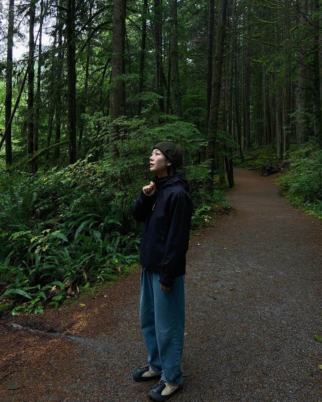 森万由子のインスタグラム：「旅の最終日🇨🇦  やっぱり自然の中は落ち着く。」