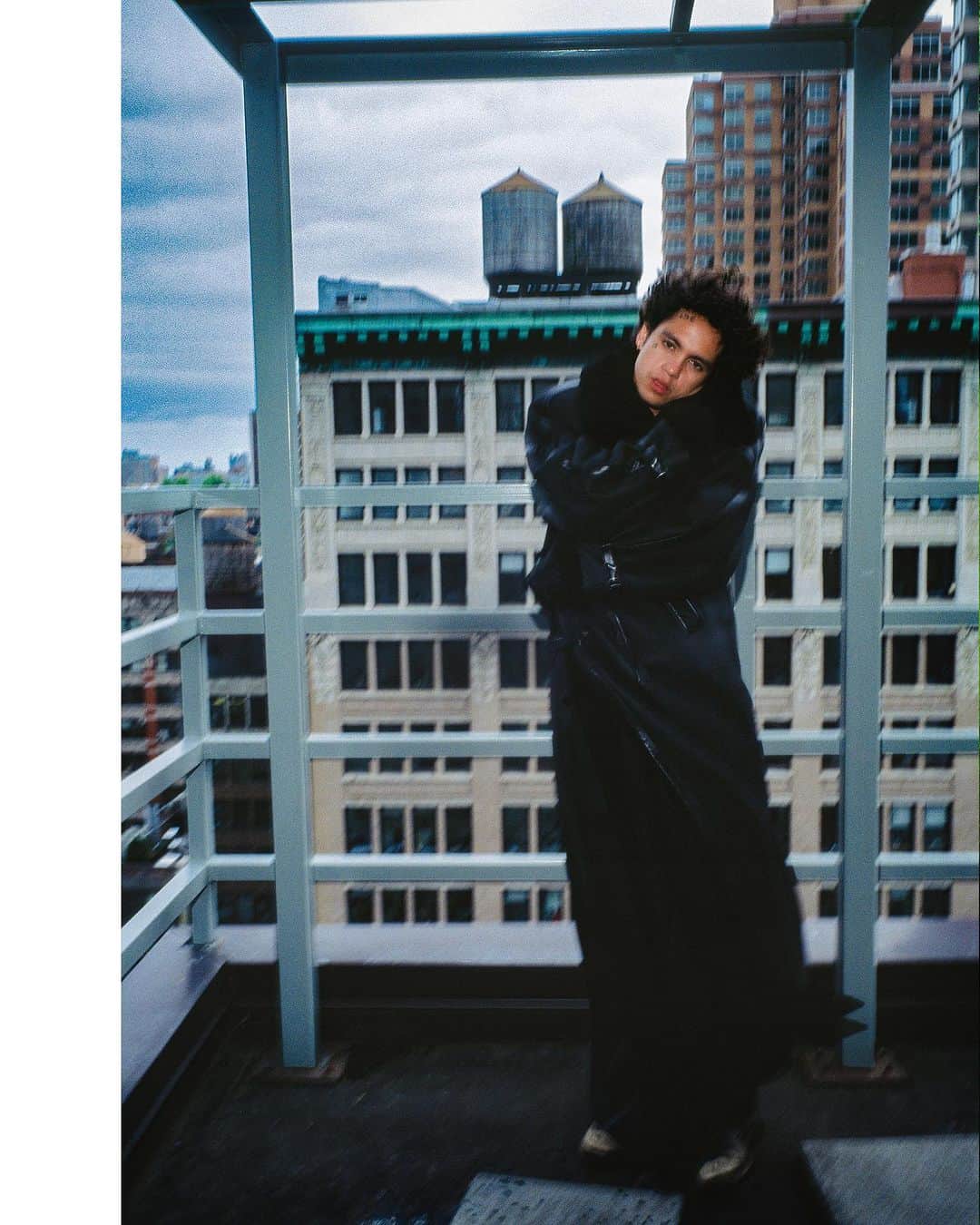 小浪次郎さんのインスタグラム写真 - (小浪次郎Instagram)「photographed @dominicfike for the cover of @officemagazinenyc @taylor__mcneill @thejennysauce @mitchism @simonrasmussen @cameraclub @livthelurk @shimpei1201 @anthony.lorelli @bleekerdigital」10月18日 9時37分 - jirokonami
