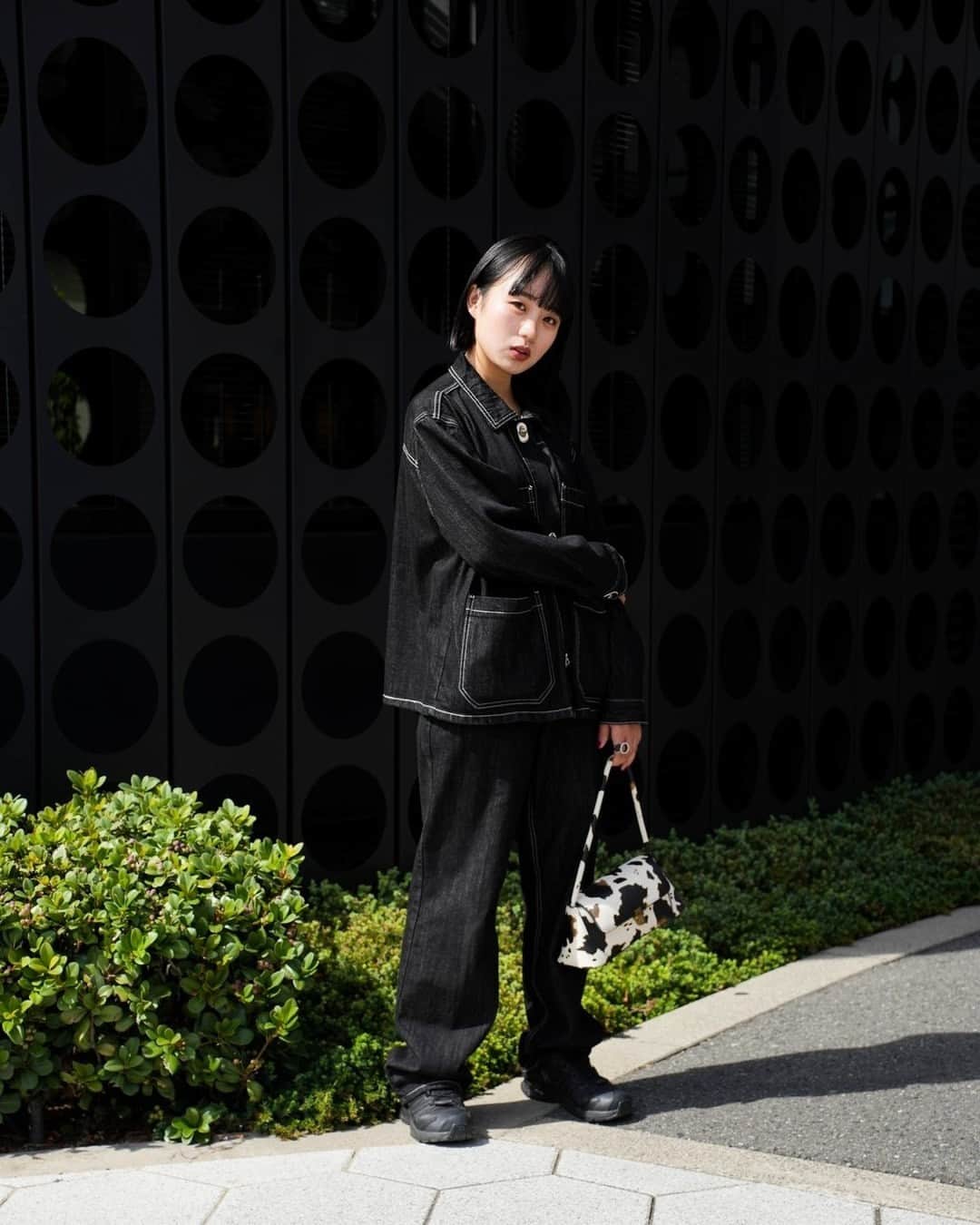 Fashionsnap.comさんのインスタグラム写真 - (Fashionsnap.comInstagram)「Name: Ai⁠ Age: 21⁠ Occupation: 学生⁠ ⁠ Bag #used⁠ Shoes #SALOMON⁠ Watch #CASIO⁠ ⁠ Photo by @ha___to10⁠ ⁠ #スナップ_fs #fashionsnap #fashionsnap_women」10月18日 10時00分 - fashionsnapcom