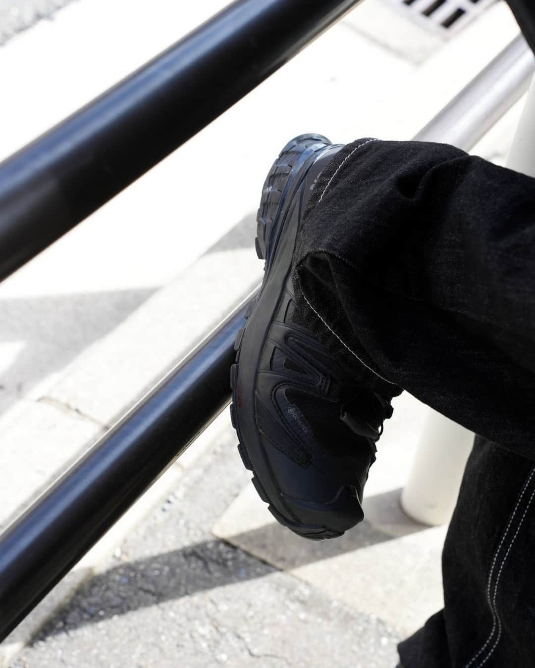 Fashionsnap.comさんのインスタグラム写真 - (Fashionsnap.comInstagram)「Name: Ai⁠ Age: 21⁠ Occupation: 学生⁠ ⁠ Bag #used⁠ Shoes #SALOMON⁠ Watch #CASIO⁠ ⁠ Photo by @ha___to10⁠ ⁠ #スナップ_fs #fashionsnap #fashionsnap_women」10月18日 10時00分 - fashionsnapcom