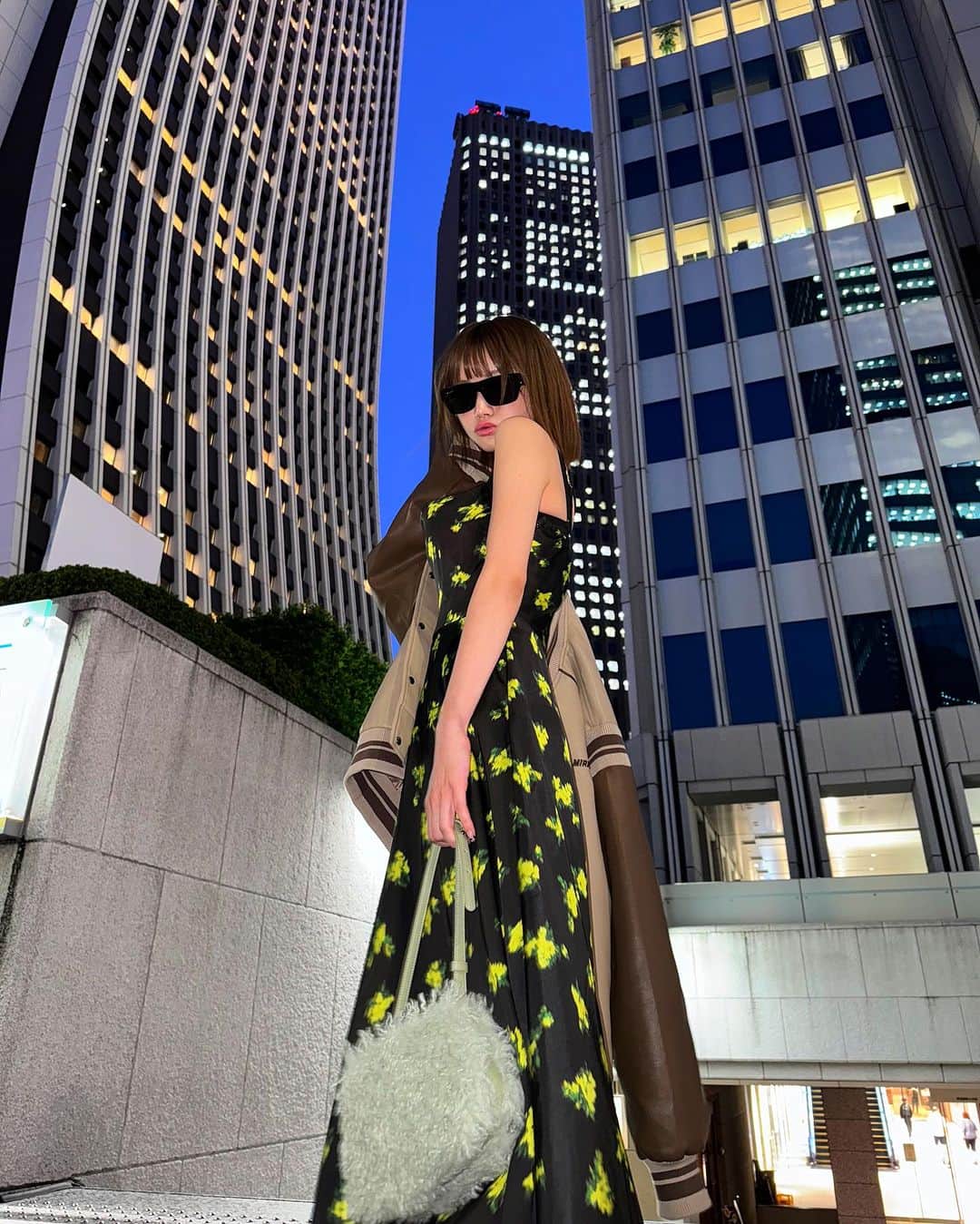 みもれもんさんのインスタグラム写真 - (みもれもんInstagram)「Lemon landed in Shinjuku🍋 I was ...