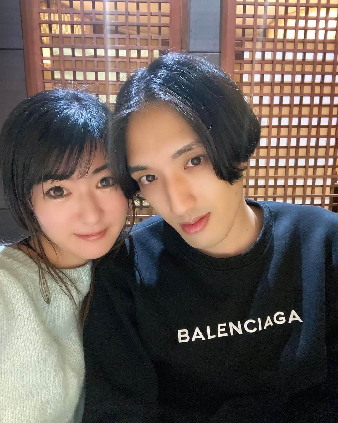 のインスタグラム：「彼氏の誕生日会🎂  お店選び苦戦した😅 ずーっと彼氏できないと騒いでいた私が 奇跡的に続いて仲良くやっております😁 #東京#港区#麻布十番#dinner#夜ご飯#西麻布#ご飯#彼氏#デート#日本食#japanesefood #japan #japanese#肉#お出かけ#ハロウィン#誕生日#happybirthday #ケーキ#スイーツ」