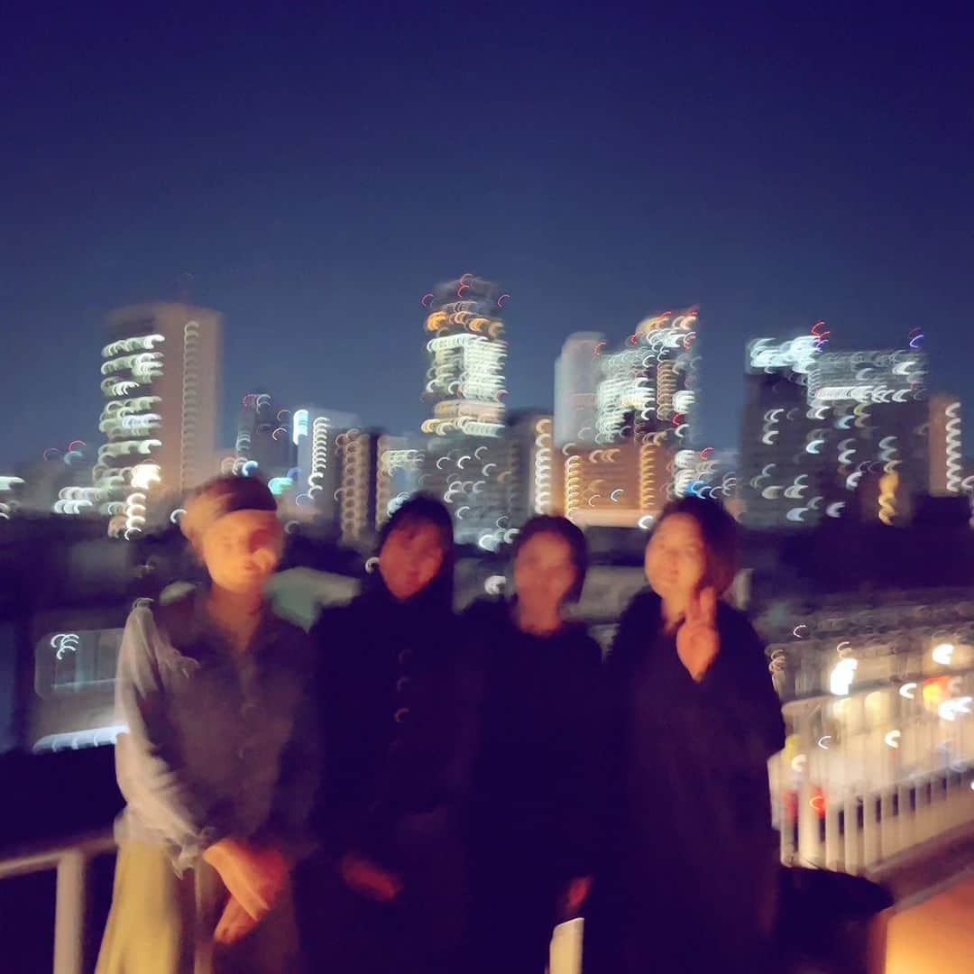 イレーネさんのインスタグラム写真 - (イレーネInstagram)「先日の @commone88  信じられないくらいブレてた 大好きなみんなとつかの間の息抜き 笑ったー」10月18日 11時06分 - irenedewald