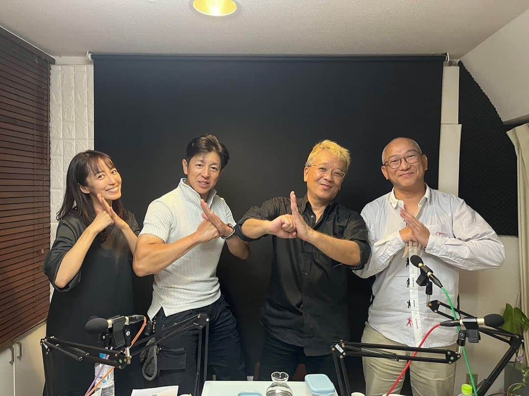 及川奈央さんのインスタグラム写真 - (及川奈央Instagram)「昨日は #TokyoStarRadio #おめおじゃ の収録でした。 11月のマンスリーゲストには #和田圭市 さんをお招きしました。  #ダイレンジャー のお話はもちろん、沢山の楽しいお話を伺えて笑いの絶えない収録になりました。 毎週木曜日23時から放送です。  #リスラジ からお聞きいただけます。是非お楽しみに！   #NewJack拓郎 さん  #ヲタクのヤマちゃん   #及川奈央」10月18日 11時14分 - naooikawa