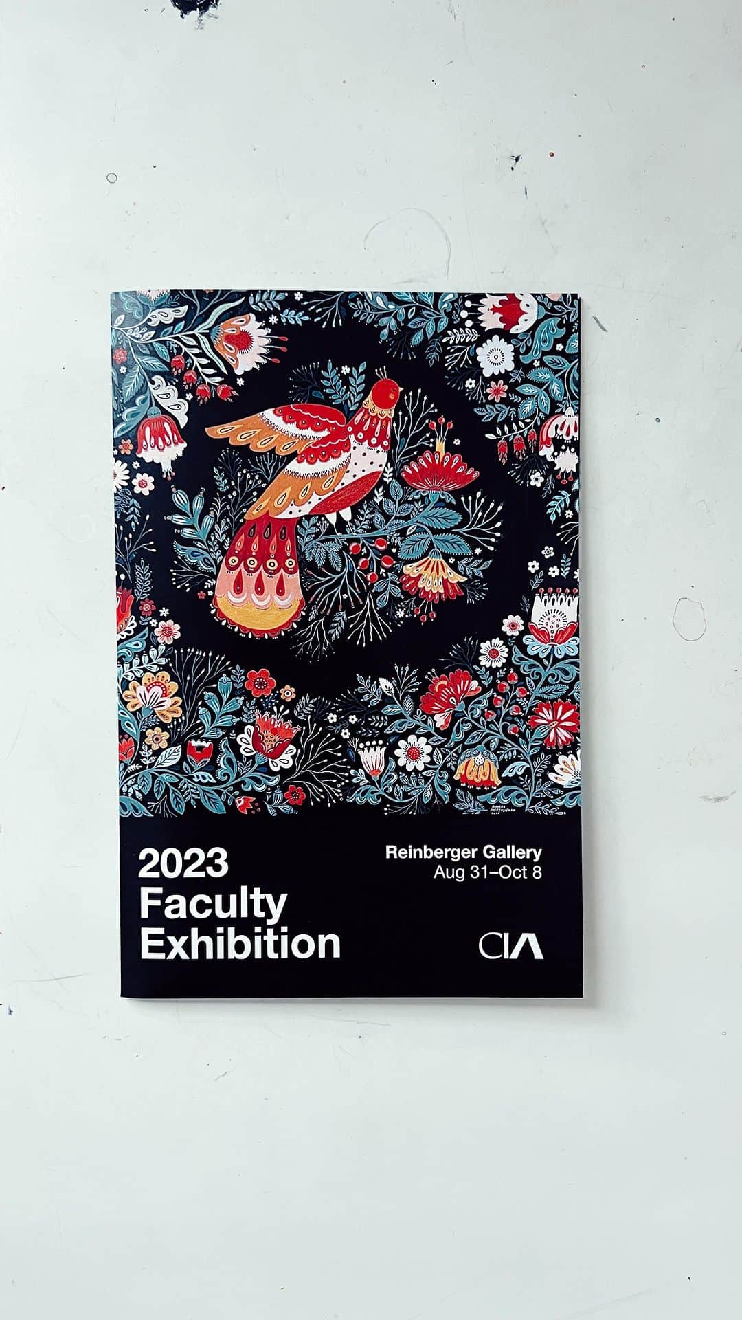 Dinara Mirtalipovaのインスタグラム：「And just like that the CIA Faculty exhibit is over, thank you to everyone who came #reinbergergallery #mirdinaragallery」