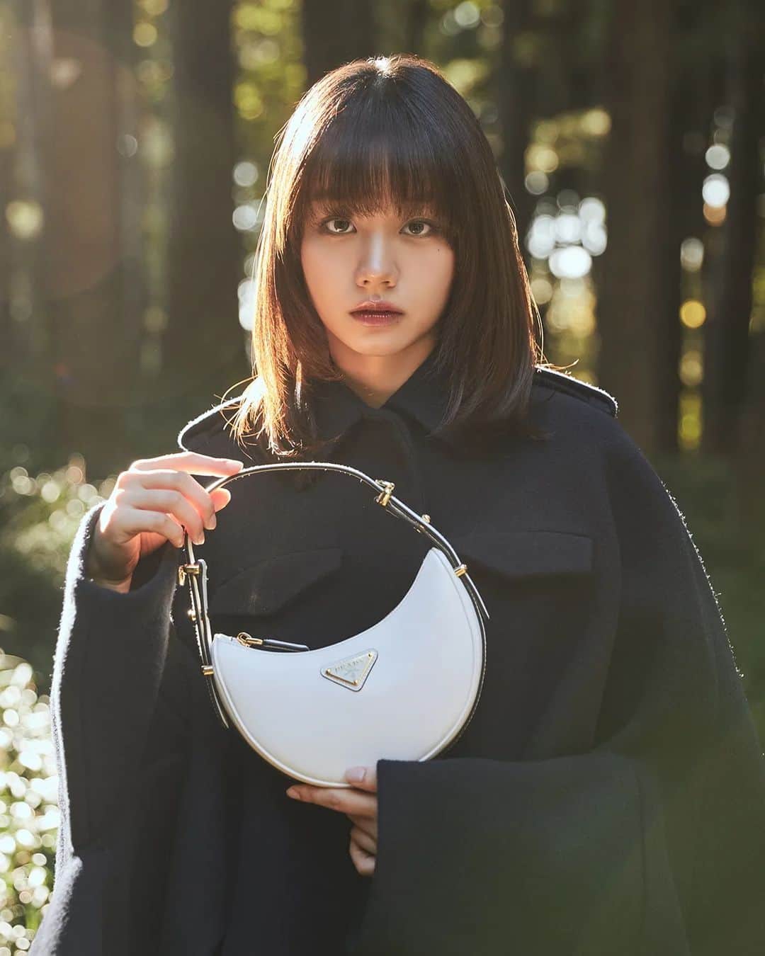 ヘリ さんのインスタグラム写真 - (ヘリ Instagram)「@prada  #PradaArque  #PradaFW23   #ad」10月18日 13時10分 - hyeri_0609
