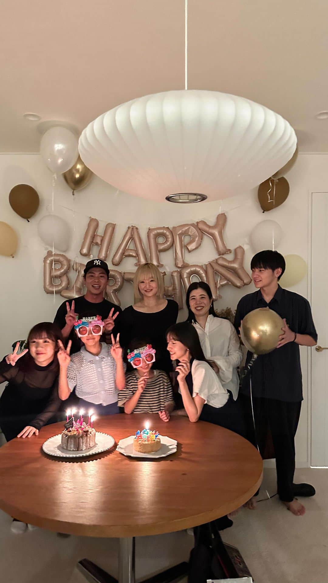 松本恵奈のインスタグラム：「みんなでみんなのお誕生日会をしました🍰 その時のおもてなし料理をYouTubeに撮りました♡ しかも今回はゆりなとあっちのおもてなし料理も紹介しています♡ 是非見てみてね♡ #enacook #お誕生日 #おもてなし料理」
