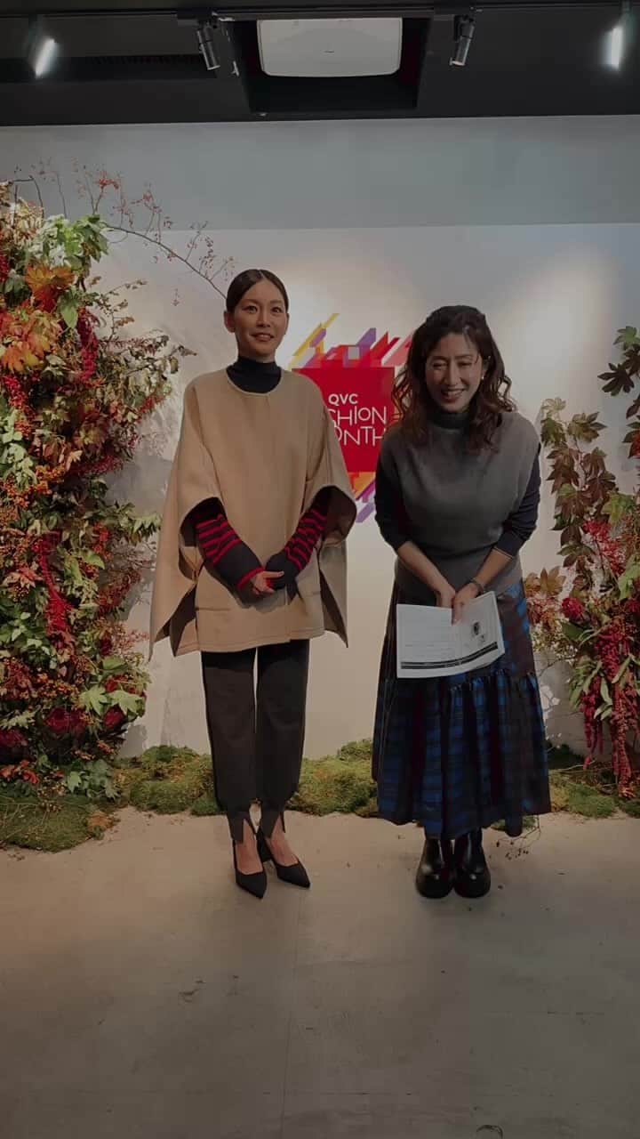 のインスタグラム：「alsome(アルサム) QVCデビュー記念インスタライブ  ど緊張のインスタライブ😱 見てくださった方お付き合いありがとうございました🙏  10/28 13:00にQVCでデビューします。 自信を持ってお届けしますので是非ご覧ください。  本日（10/18）から先行発売しておりますのでQVCのWEBもチェックしてみてください。」
