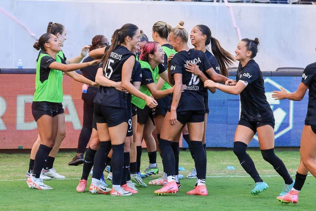 遠藤純さんのインスタグラム写真 - (遠藤純Instagram)「:  : We don't stop believing.  We won't give up.  Our journey still continues... Let’s go ACFC🫶🏻」10月18日 13時29分 - jun_soccer524