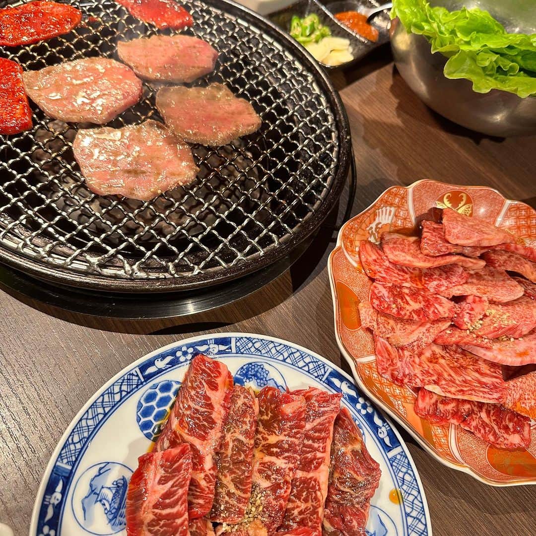 堀田祐美子さんのインスタグラム写真 - (堀田祐美子Instagram)「退院祝い焼肉。  肉の頂で肉を喰らわせ！！！ていただきました。  隠れハート笑顔になれる。  @yumiko_hotta  @t_hearts2020  #堀田祐美子 #yumikohotta  #prowrestling  #プロレス #womansprowrestling  #女子プロレス  #hearts82 #thearts  #焼肉 #肉の頂」10月18日 13時51分 - yumiko_hotta