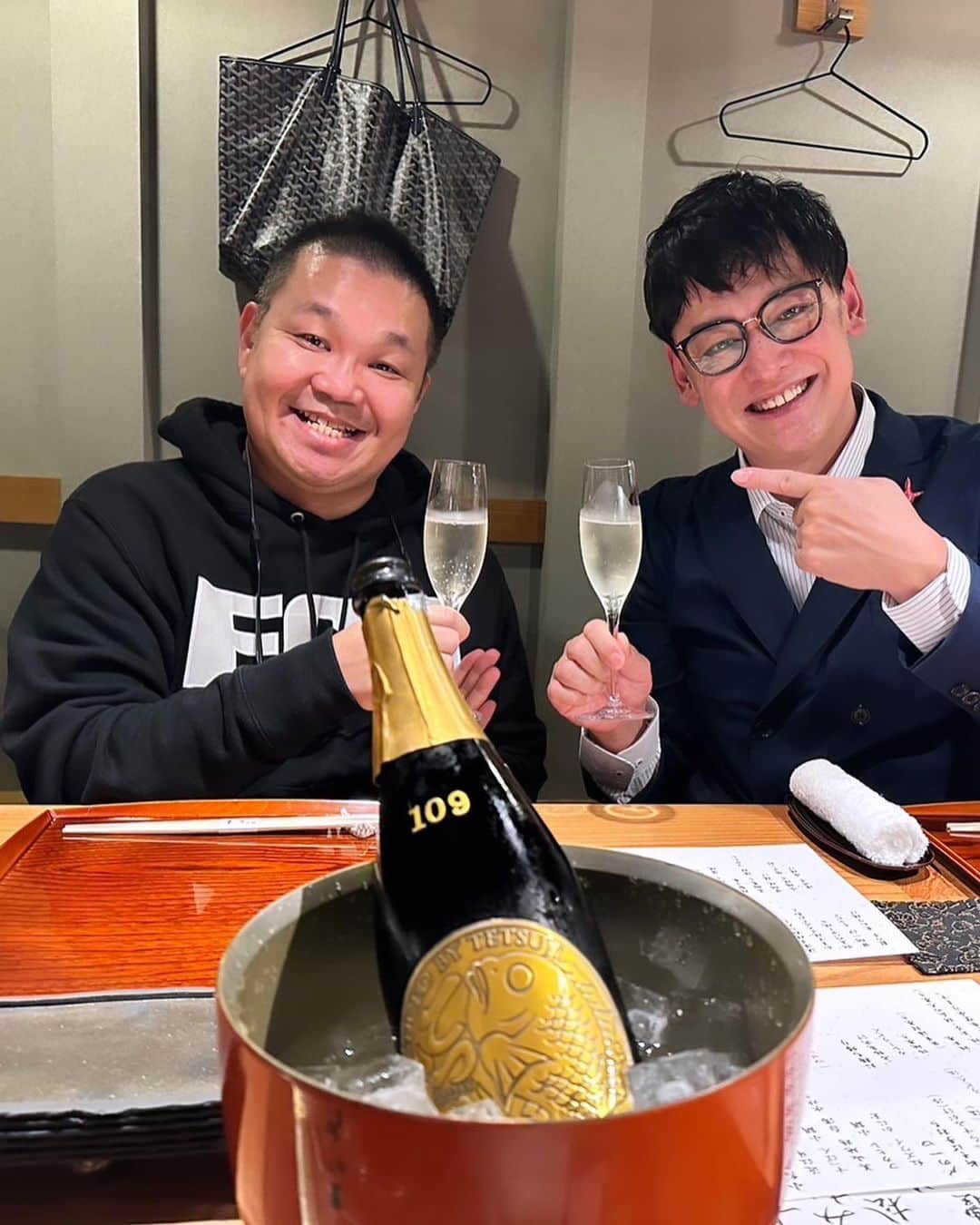 宮田麺児さんのインスタグラム写真 - (宮田麺児Instagram)「こんな　素敵な写真が撮れるまで　辿りつきました。 これからも行きます  #つけ麺 #麺屋テイガク #路地裏」10月18日 14時15分 - miyatamenji