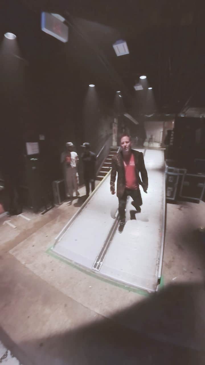 コリィ・テイラーのインスタグラム：「3 weeks. Ready to do it all over again.   Grab remaining Tickets/VIP for my Europe & UK tour at coreytaylor.com」