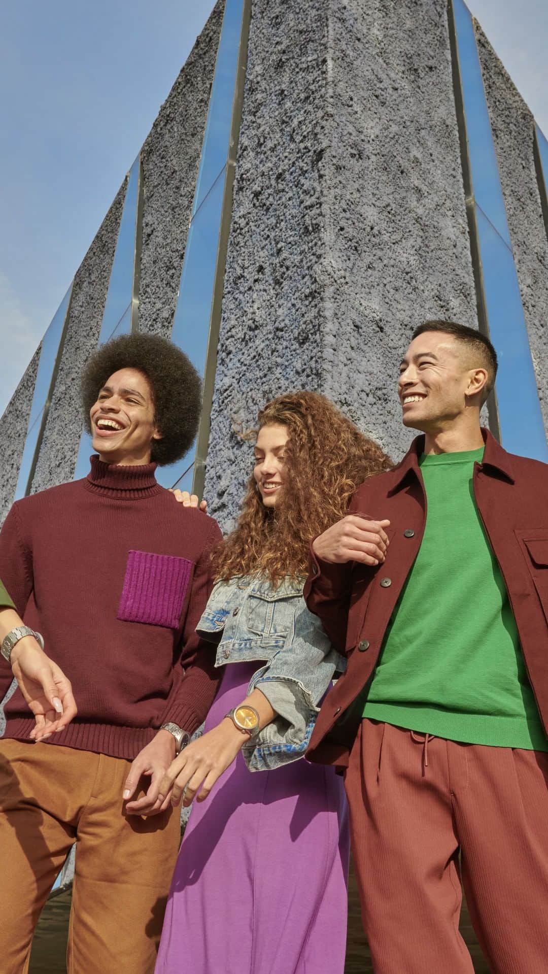 Swatchのインスタグラム：「Where will your boldness take you? #SwatchBIGBOLDIRONY」