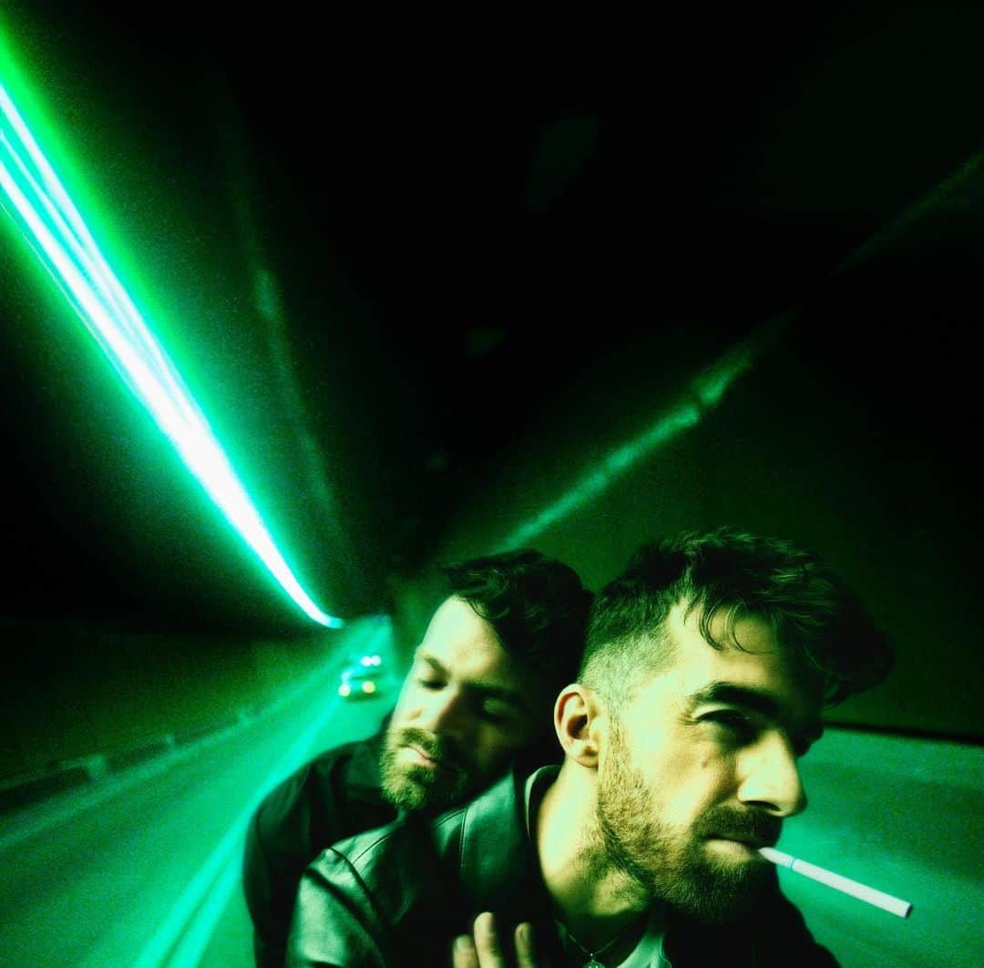 The Chainsmokersのインスタグラム：「‘Think of Us’ this Friday @gracey」