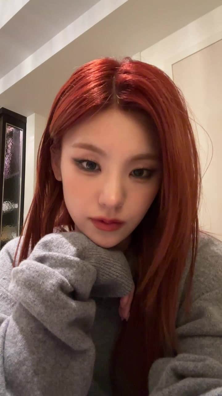 のインスタグラム：「🖤71」