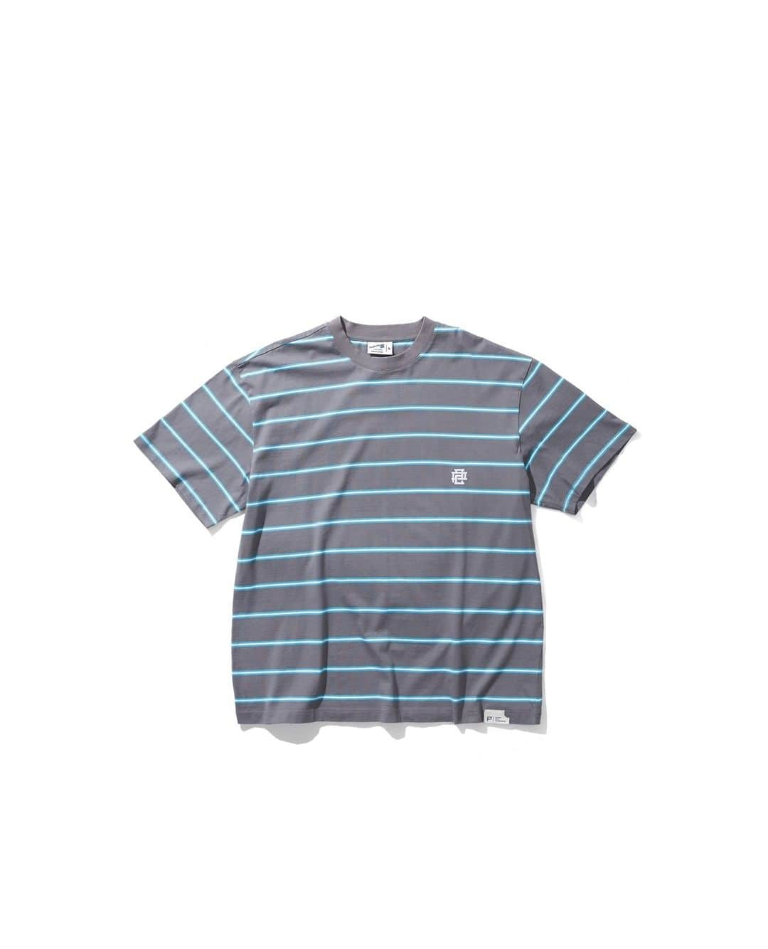 パブリッシュブランドさんのインスタグラム写真 - (パブリッシュブランドInstagram)「Stripe Tee - 100% Cotton, 8.50 Oz premium stripe tee, oversized fit.⁠ ⁠ Available in grey and green.⁠ .⁠ .⁠ .⁠ .⁠ ⁠ #publishbrand #todayfortomorrow #stripetee #oversized」10月19日 0時00分 - publishbrand