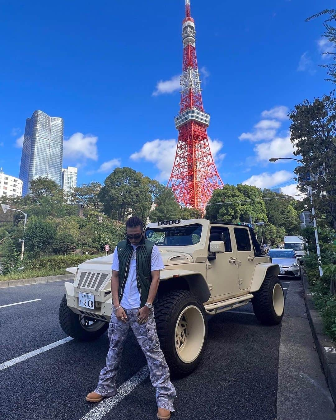 ¥ellow Bucksさんのインスタグラム写真 - (¥ellow BucksInstagram)「Let's Get Higher🗼」10月19日 0時23分 - yellowbucks_tttg