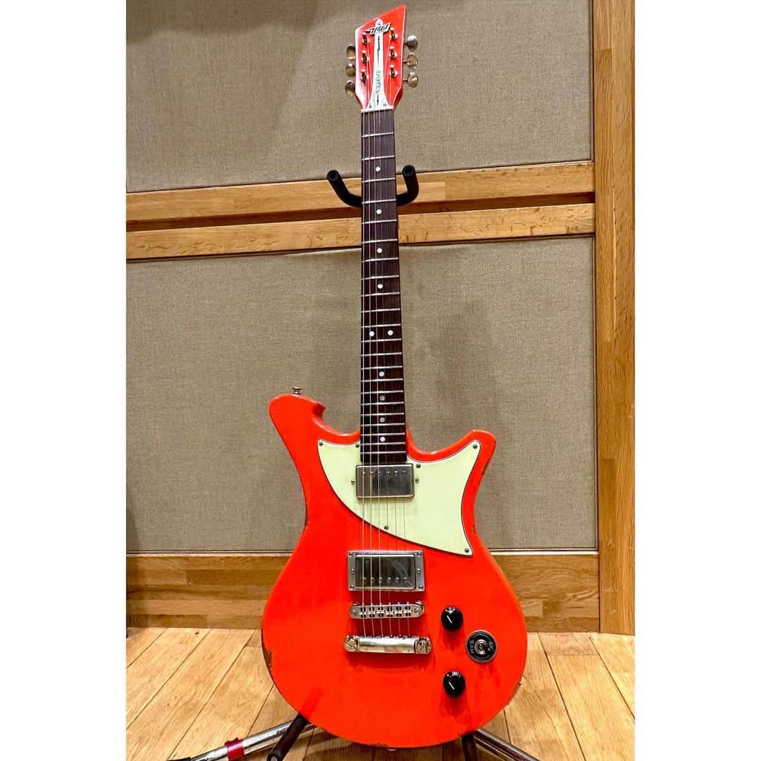 柳沢亮太さんのインスタグラム写真 - (柳沢亮太Instagram)「もっとしれっと、な、新たな仲間。これもいい。Wild Custom Guitars ″WILDONE FIESTA RED RELIC″ #Guitar #wildcustomguitars photo by @cazrowaoki (Photo 1）」10月19日 0時37分 - yayayayanagi