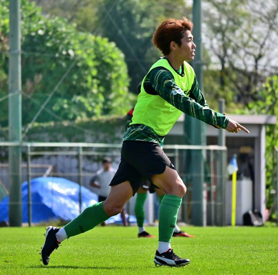 東京ヴェルディさんのインスタグラム写真 - (東京ヴェルディInstagram)「Training Session !!! Let’s get ready !!!  Next Home Match !!! 🗓️10/22（日）14:00 K.O 🆚ジェフユナイテッド千葉 🏟️味の素スタジアム  #tokyo #verdy #tokyoverdy」10月18日 16時43分 - tokyo_verdy