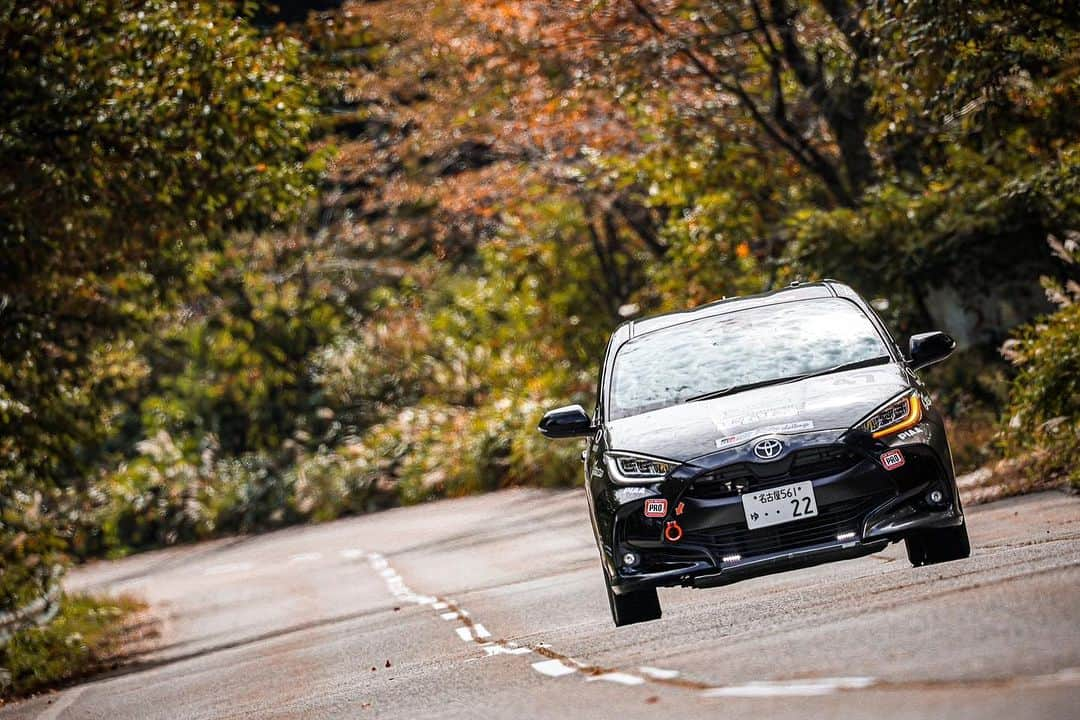 清水宏保さんのインスタグラム写真 - (清水宏保Instagram)「全日本ラリー飛騨高山戦  西尾タクトさん 写真ありがとうございます。  #トヨタ #TOYOTA #ヤリス #yaris  #全日本ラリー #飛騨高山」10月18日 16時56分 - shimizu27hiroyasu