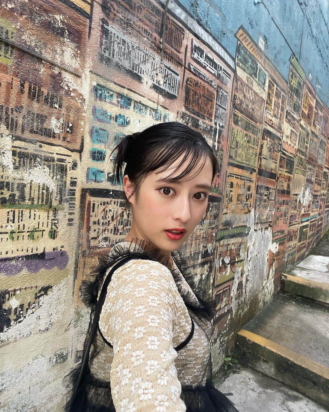 のインスタグラム：「BS12「NEXT TRIP ～心アガる香港！ひとり女子旅 前編～」 2023年10月19日（木）18:30～放送です！  20歳になり、人生初の香港に旅に出てきましたー！！！ 素敵すぎて忘れたくない思い出が出来ました！ TVerでも視聴可能なので是非ご覧ください！」