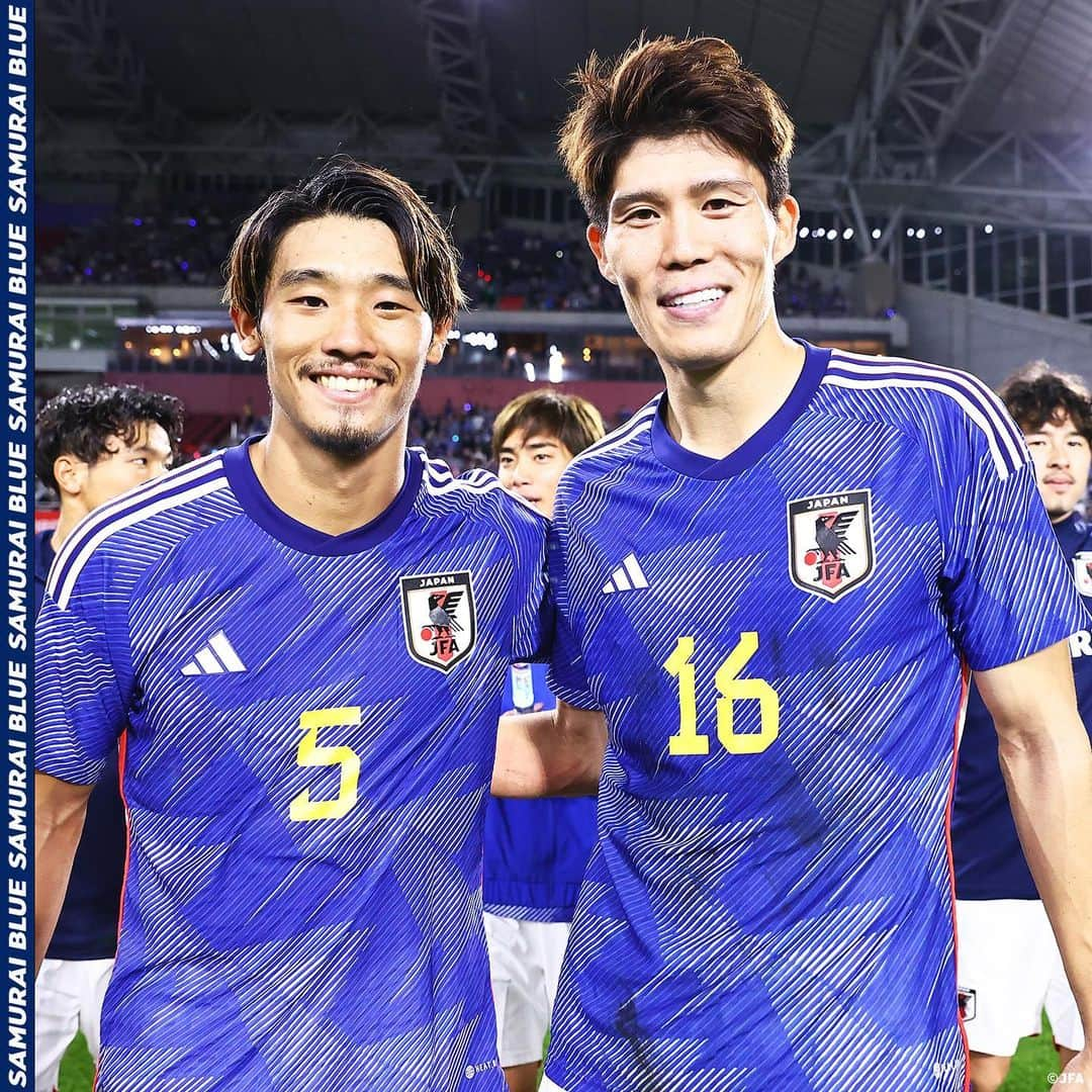 日本サッカー協会さんのインスタグラム写真 - (日本サッカー協会Instagram)「. 【2023.10.17 Photo Report⑤📸】  🏆#キリンチャレンジカップ 2023 🇯🇵#SAMURAIBLUE 2-0 チュニジア代表🇹🇳 ⌚️19:10(🇯🇵) 🏟️ノエビアスタジアム神戸(兵庫)  23 #鈴木彩艶(GK) 2 #菅原由勢 4 #板倉滉 5 #守田英正 6 #遠藤航(C) 11 #古橋亨梧 14 #伊東純也 16 #冨安健洋 20 #久保建英 22 #中山雄太 24 #旗手怜央  𝐒𝐔𝐁🔄 1 #小島亨介(GK) 12 #大迫敬介(GK) 3 #谷口彰悟 7 #川辺駿 8 #南野拓実 9 #上田綺世 13 #中村敬斗 15 #伊藤敦樹 17 #田中碧 18 #浅野拓磨 19 #町田浩樹 25 #奥抜侃志 26 #毎熊晟矢 27 #橋岡大樹  監督 #森保一  #夢への勇気を #SAMURAIBLUE #jfa」10月18日 17時58分 - japanfootballassociation