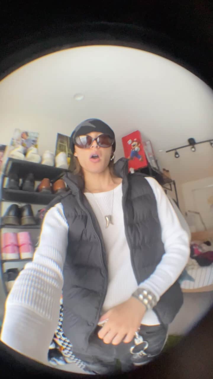 のインスタグラム：「How?🕴 #outfit #ootd #japan」