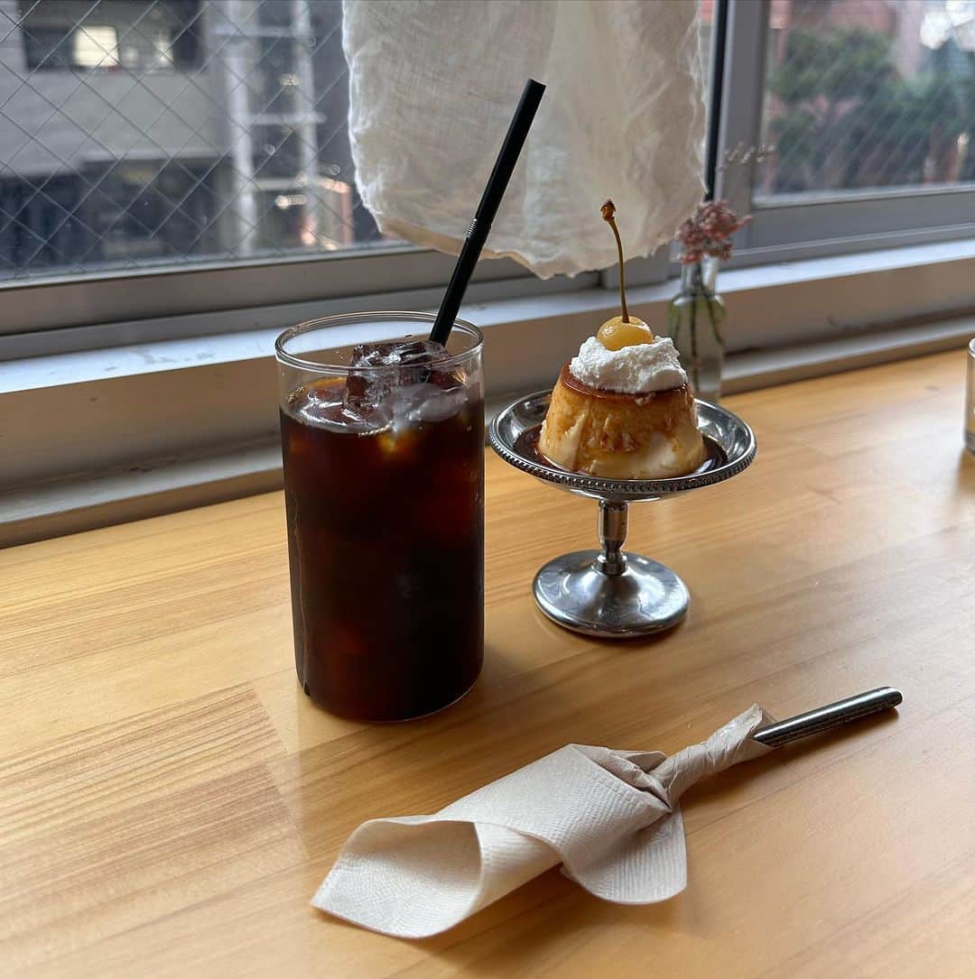 穴井千尋のグルメインスタ