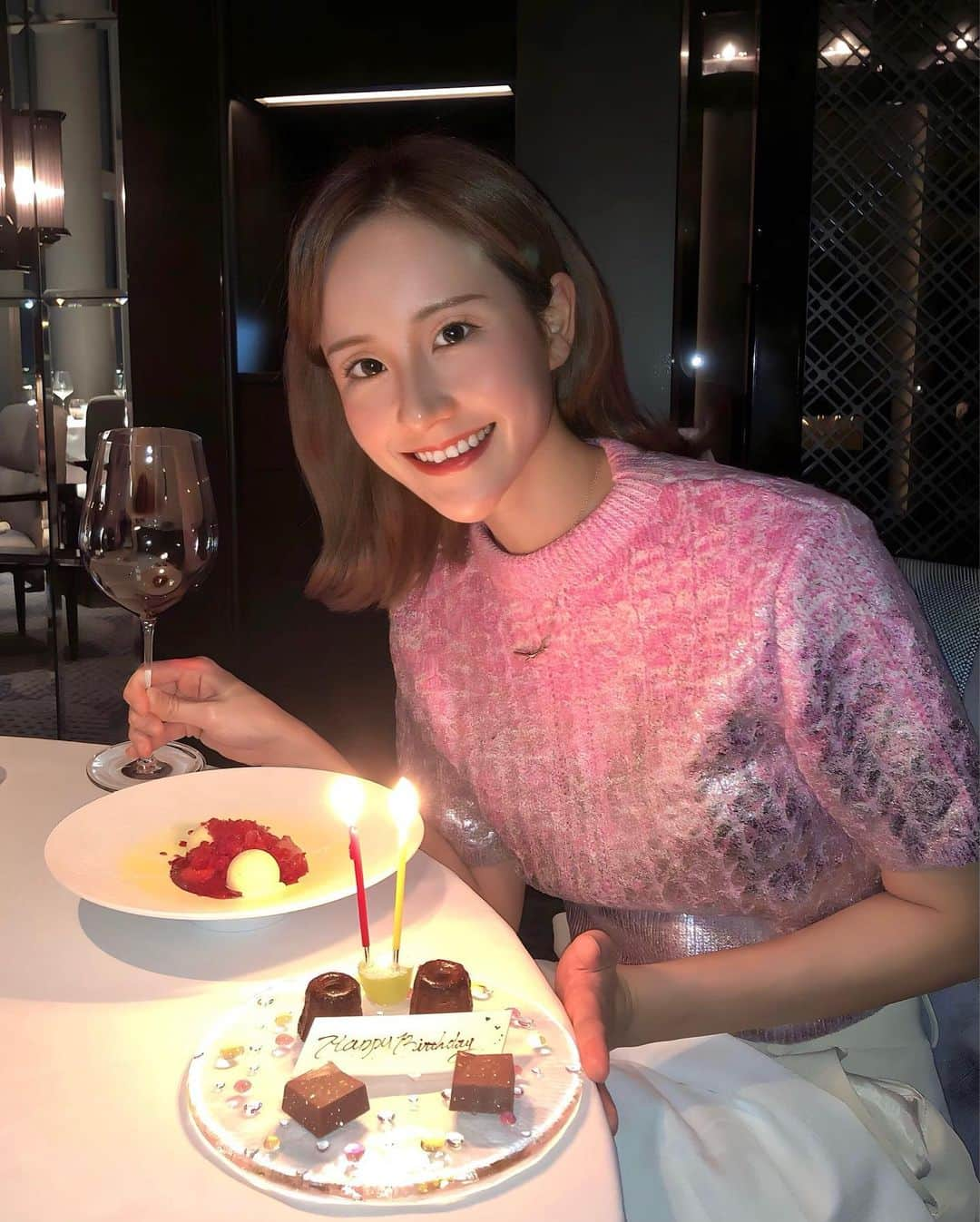 今西由記（ゆきぴ）さんのインスタグラム写真 - (今西由記（ゆきぴ）Instagram)「💐🎂🌹🍝🍷  周りの人達のお陰で毎日ハッピー🥰💛💭  #幸せの食卓部  #happy  #地中海料理 #九品仏グルメ  #オーレストラメッド  #イタリア料理 #イタリアン #サンタンジェロ #目黒グルメ  #銀座 #バスク料理  #スペイン料理  #ミシュラン2つ星  #ZURRIOLA #スリオラ #フランス料理 #フレンチ #リッツカールトン東京  #アジュールフォーティーファイブ #小川軒 #代官山グルメ」10月18日 19時13分 - alive_yukipi